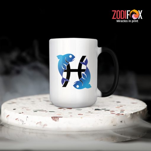 dramatic Pisces Blue Mug birthday zodiac presents for horoscope and astrology lovers – PISCES-M0020