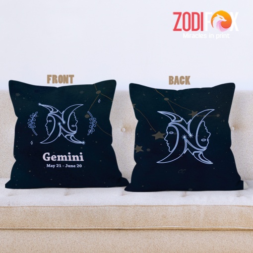 best Gemini Moon Throw Pillow zodiac gifts for horoscope and astrology lovers – GEMINI-PL0034