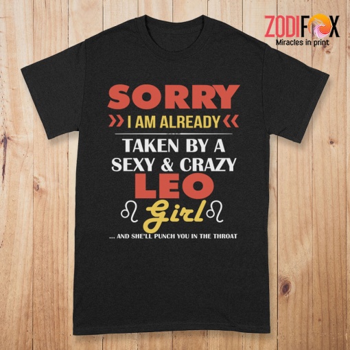 nice A Sexy & Crazy Leo Girl Premium T-Shirts