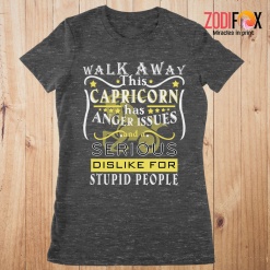 nice This Capricorn Has Anger Issues Premium T-Shirts