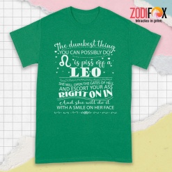 dramatic Leo Love Premium T-Shirts