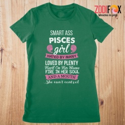wonderful She Can't Control Pisces Premium T-Shirts