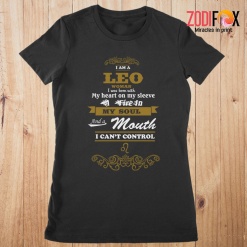 awesome I Am Leo Woman Premium T-Shirts