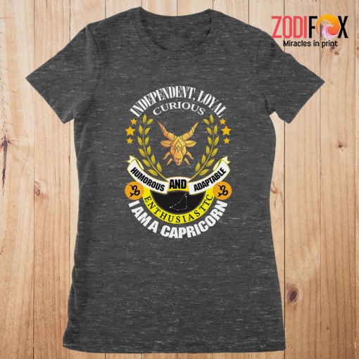 personality Independent Loyal Curious Capricorn Premium T-Shirts