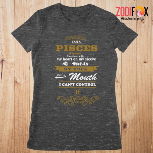 awesome I Am Pisces Woman Premium T-Shirts