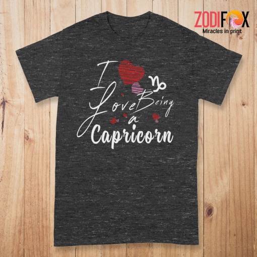interested I Love Being A Capricorn Premium T-Shirts