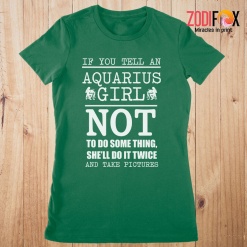 great An Aquarius Girl Not To Do Something Premium T-Shirts
