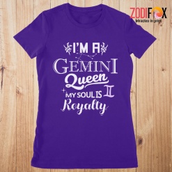 interested I'm A Gemini Queen Premium T-Shirts