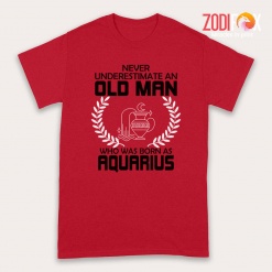 the Best Who Was Born As Aquarius Premium T-Shirts